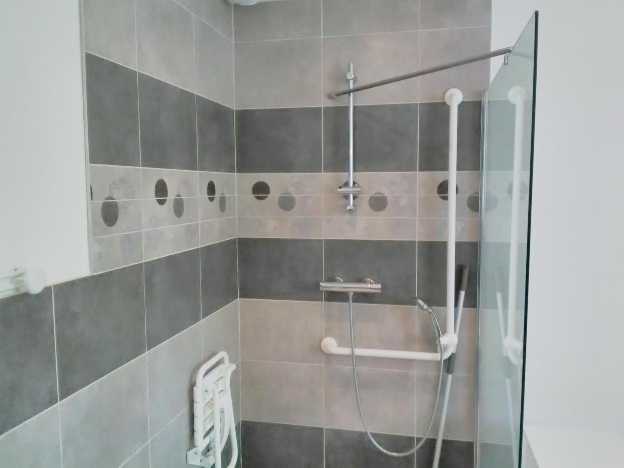 La Maison Periot Trevieres Room photo